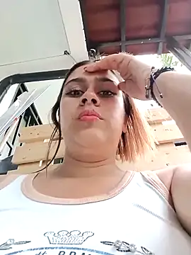 Latina sexy1 online show from April 7, 10:01 pm