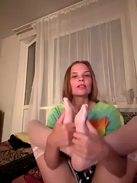 LeyaJohnson online show from September 28, 3:17 pm