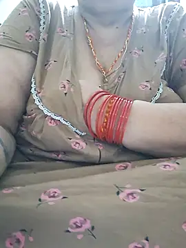 Snapshot of Kavya_XX chatting on September 30, 7:47 am Kavya XX online show from September 30, 7:47 am