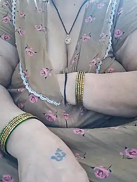 Snapshot of Kavya_XX chatting on September 14, 11:08 am Kavya XX online show from September 14, 11:08 am