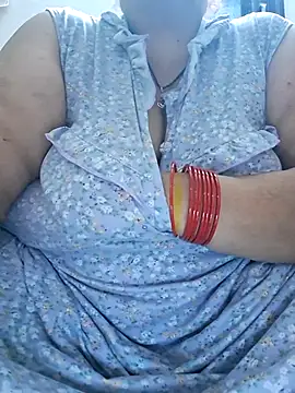 Snapshot of Kavya_XX chatting on October 14, 4:53 pm Kavya XX online show from October 14, 4:53 pm