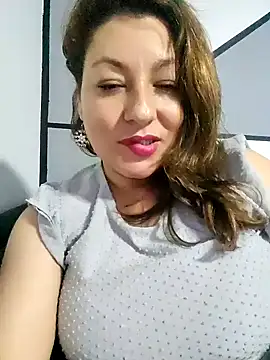 Snapshot of sakotodika chatting on October 10, 4:28 am sakotodika online show from October 10, 4:28 am