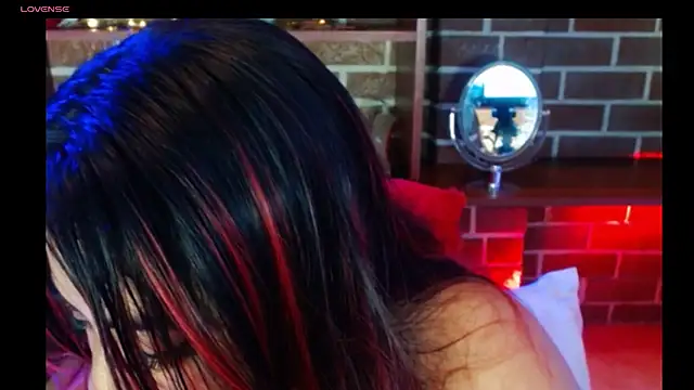 gatuwildhott online show from July 5, 6:02 pm