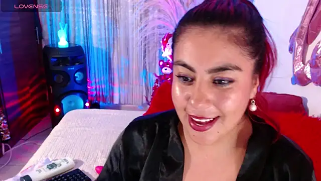 gatuwildhott online show from February 25, 3:05 am