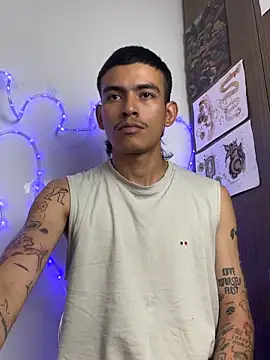 sorry-mom69 online show from November 23, 6:09 pm