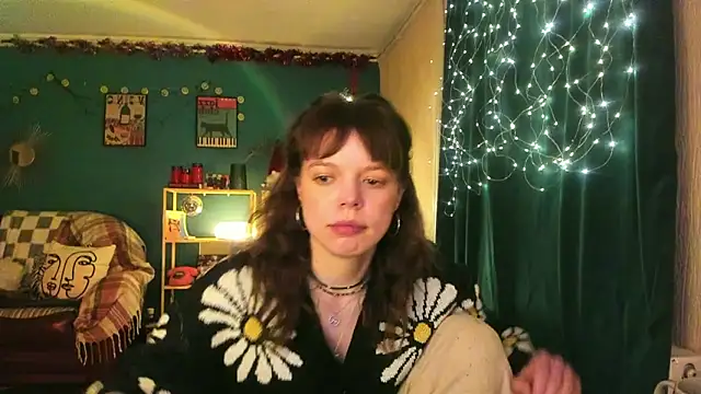 ClancyMorissey online show from December 13, 8:04 pm