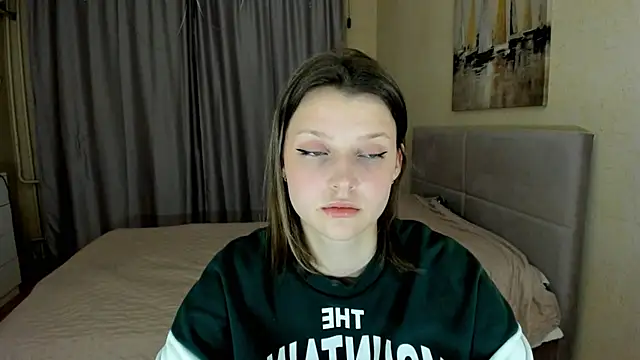 Snapshot of SoniNesti chatting on October 13, 3:14 pm SoniNesti online show from October 13, 3:14 pm