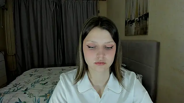 Snapshot of SoniNesti chatting on October 10, 3:28 pm SoniNesti online show from October 10, 3:28 pm