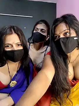 cutee  crazy online show from March 13, 2:40 pm