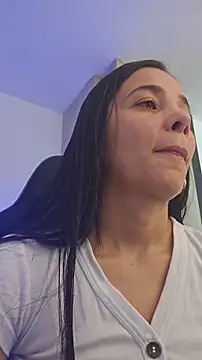 miaeyes online show from November 14, 2:06 pm