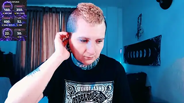 Marieblueeyes online show from January 5, 8:34 pm