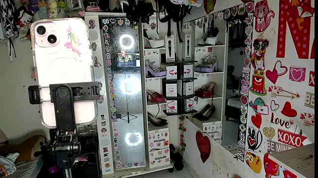 allsson queen online show from June 25, 7:48 pm