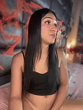 Snapshot of Ashly_Miller chatting on October 30, 8:43 pm Ashly Miller online show from October 30, 8:43 pm