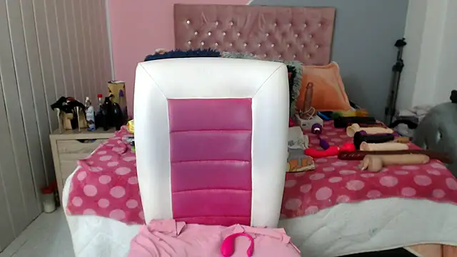 Snapshot of Negrabig chatting on September 12, 3:29 am Negrabig online show from September 12, 3:29 am