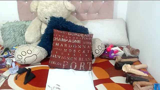 Snapshot of Negrabig chatting on November 1, 5:55 am Negrabig online show from November 1, 5:55 am