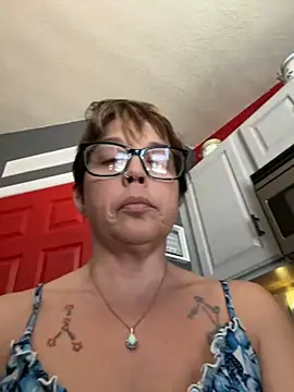 YogaHottie76 online show from September 10, 9:26 pm