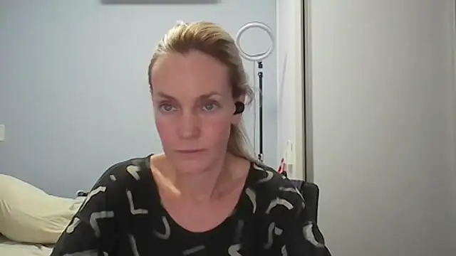 Annylove1 online show from March 23, 12:28 am