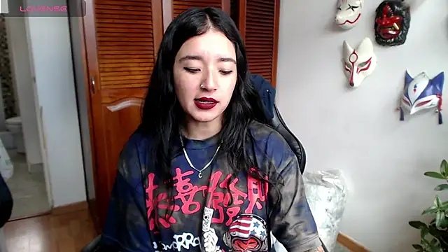 cat salo online show from June 1, 6:42 pm