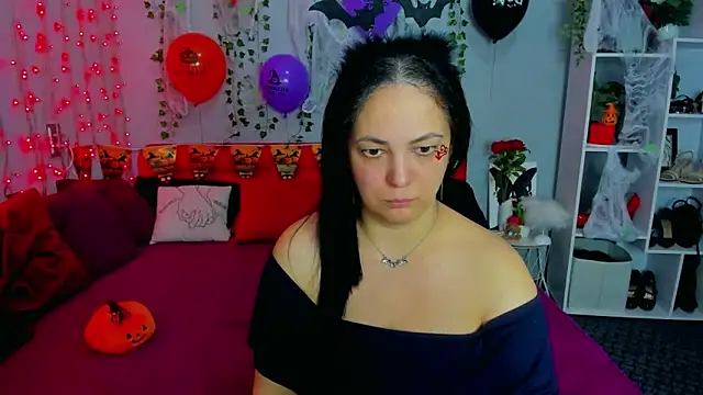 DarlingMilf online show from October 29, 7:38 pm