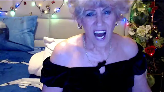 HappyWomanOn online show from February 25, 11:42 am