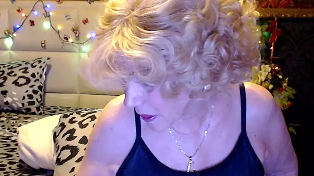 HappyWomanOn online show from April 15, 10:16 am