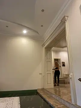 Snapshot of Amazoniiaa chatting on October 25, 10:12 am Amazoniiaa online show from October 25, 10:12 am