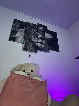 Snapshot of Irisweet_ chatting on October 7, 11:09 pm Irisweet online show from October 7, 11:09 pm