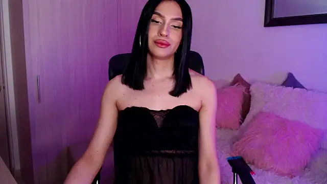 Snapshot of MaraFloresDiaz chatting on September 15, 2:53 am MaraFloresDiaz online show from September 15, 2:53 am