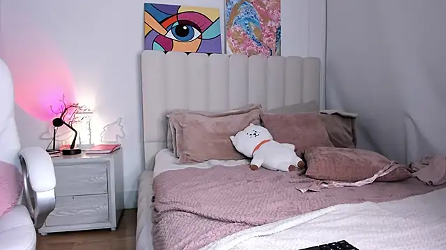 Snapshot of Daniela_Miller_ chatting on September 27, 1:02 am Daniela Miller online show from September 27, 1:02 am