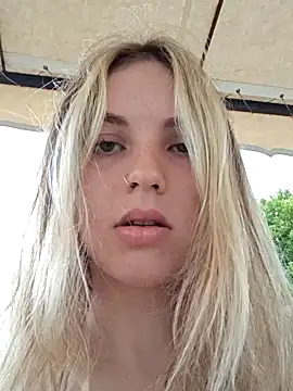 Elnonoykeila77 online show from January 15, 2:23 pm