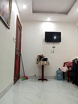 Snapshot of Eliza_Wendy chatting on October 17, 1:03 pm Eliza Wendy online show from October 17, 1:03 pm