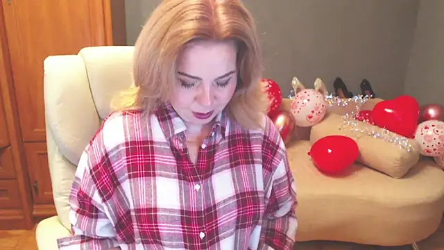 Cute sun online show from March 1, 1:44 pm