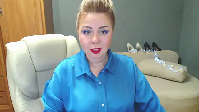 Cute sun online show from November 3, 6:56 pm