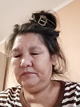 Snapshot of Zulfiya_Bruce chatting on October 19, 7:16 pm Zulfiya Bruce online show from October 19, 7:16 pm