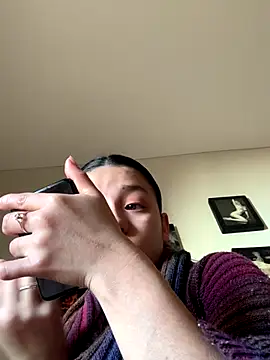 3littleschoolteens online show from December 21, 10:24 pm