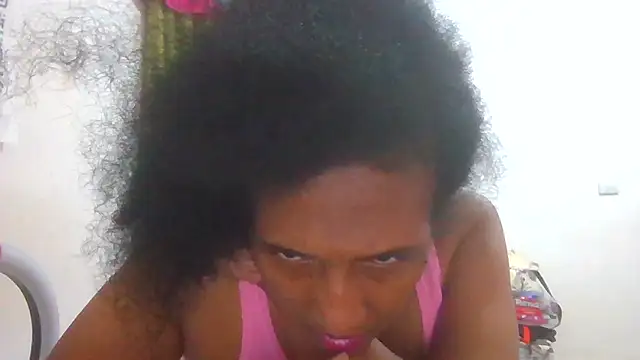 Snapshot of Aishamara chatting on October 12, 6:49 am Aishamara online show from October 12, 6:49 am