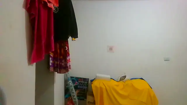 Snapshot of Aishamara chatting on October 15, 8:17 am Aishamara online show from October 15, 8:17 am