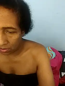 Aishamara online show from November 29, 3:05 pm