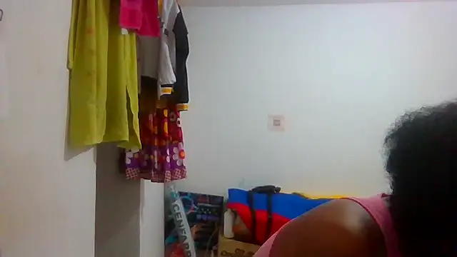 Snapshot of Aishamara chatting on October 28, 8:09 am Aishamara online show from October 28, 8:09 am