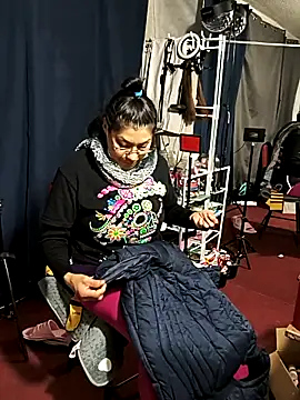 Snapshot of LaInsaciableIntensa chatting on October 31, 2:24 am LaInsaciableIntensa online show from October 31, 2:24 am