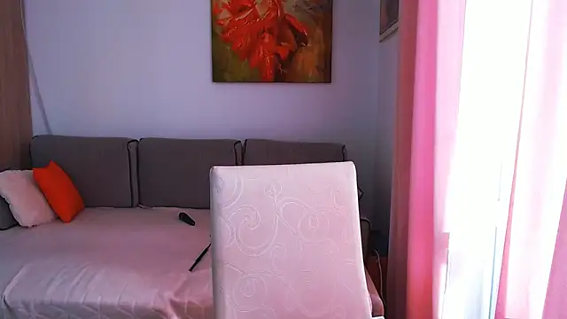 Magic Blondie online show from September 27, 1:29 pm