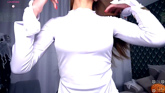 Snapshot of AmmyScotch chatting on October 30, 4:37 am AmmyScotch online show from October 30, 4:37 am