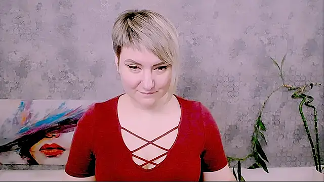 Djullia online show from January 10, 9:14 am