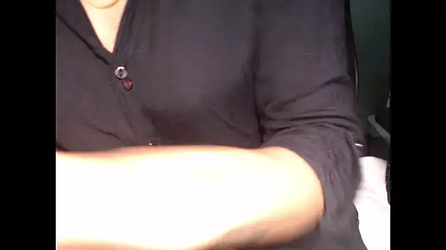 Snapshot of CuteRhea69 chatting on October 14, 6:32 pm CuteRhea69 online show from October 14, 6:32 pm