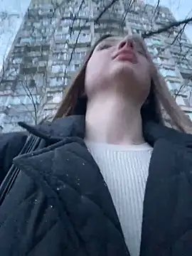 KrisMagnoly online show from April 16, 5:23 pm