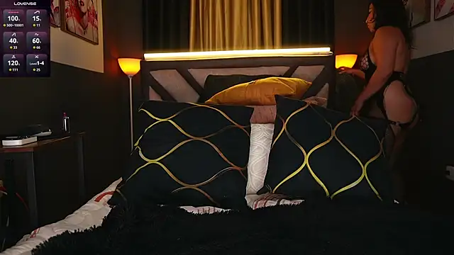 Katiehill 1 online show from January 17, 9:55 pm