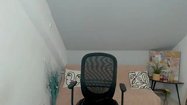 BrendaSkye online show from October 20, 3:20 am