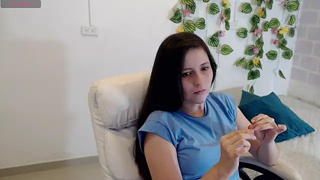 Snapshot of tania_sweet__ chatting on October 11, 7:49 pm tania sweet   online show from October 11, 7:49 pm