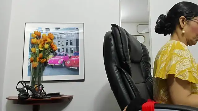 Snapshot of Aries_Mature chatting on October 1, 5:18 pm Aries Mature online show from October 1, 5:18 pm