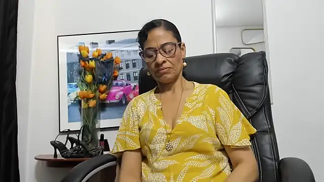 Snapshot of Aries_Mature chatting on October 10, 6:57 pm Aries Mature online show from October 10, 6:57 pm